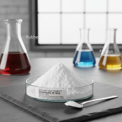 Отличная теплоустойчивость Микронизированный ПЭ восковый белый порошок Нерастворимый в воде, используемый в промышленности резины, пластика и краски